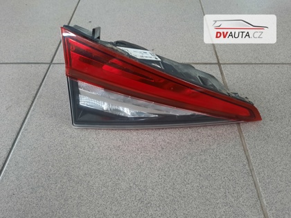 Levé zadní světlo 565945307